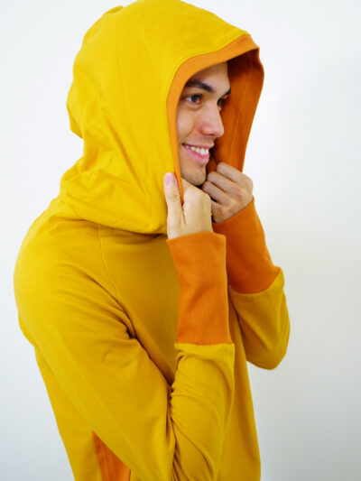 Men’s hoodie made of 100% organic cotton. Desert